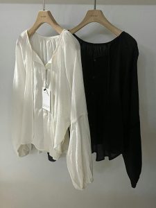 (season sale)氣質小女人領口綁帶上衣 - Image 6