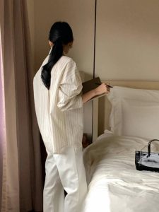 (season sale)韓國質感條紋上衣 - Image 8