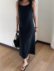 天絲細緻坑紋面料細肩帶長洋裝 - Image 6