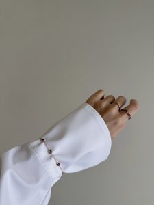 愛與勇氣 | 紅石榴石 黑尖晶石 | 925純銀鍍24K金 戒指 - Image 4