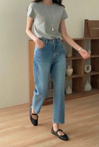 簡約顯瘦小直筒牛仔褲 - Image 4