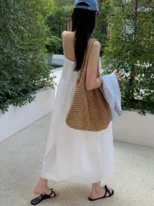細肩帶渡假感質感長洋裝 - Image 9