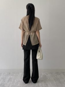 質感設計附腰帶開叉上衣 - Image 3
